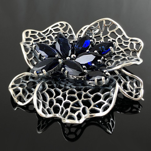 Брошь Тюдор